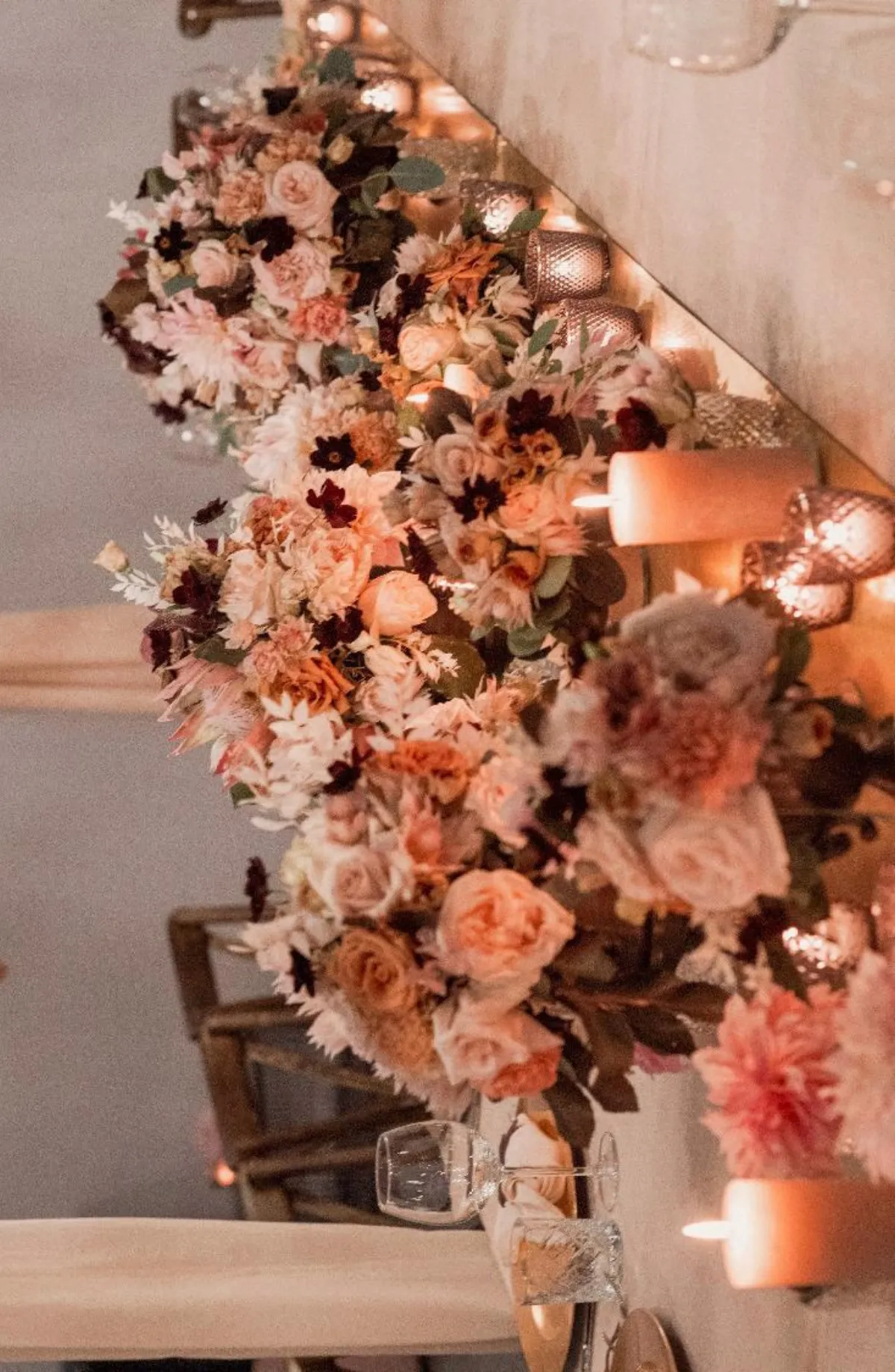 Floral Runner in Pink und Koralle